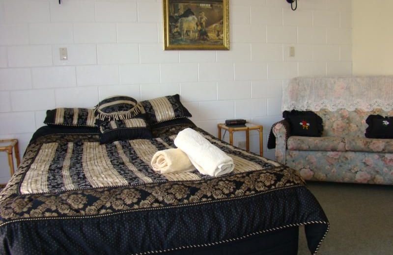 Avalon Motel