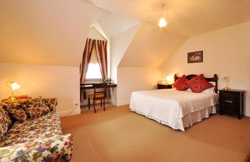 The Racecourse Inn