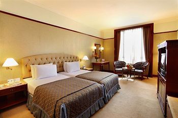 Mardhiyyah Hotel and Suites
