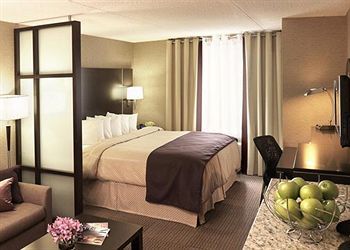 Quattro Hotel & Conf. Centre, Ascend Hotel Collection