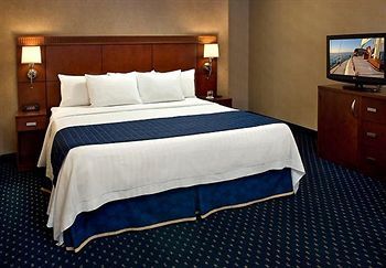 Courtyard by Marriott Nashua