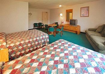 Econo Lodge Framingham