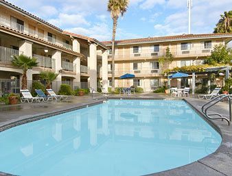 Days Inn by Wyndham San Jose Airport