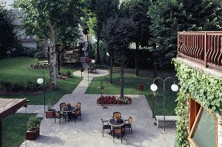 Outdoor Pictures 21