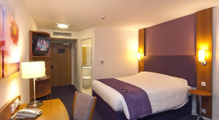 Premier Inn High Wycombe Beaconsfield