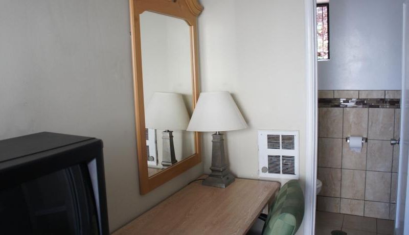 Budget Inn