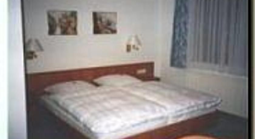 WALDHOTEL BELLEVUE