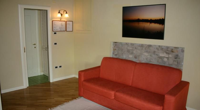 RESIDENCE SASSELLO