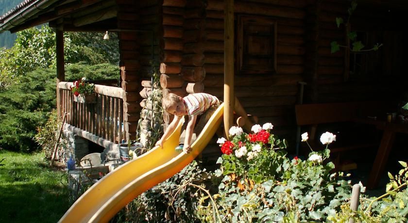 Outdoor Pictures 12
