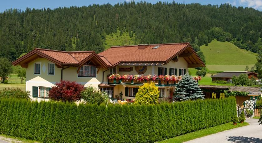 Outdoor Pictures 23