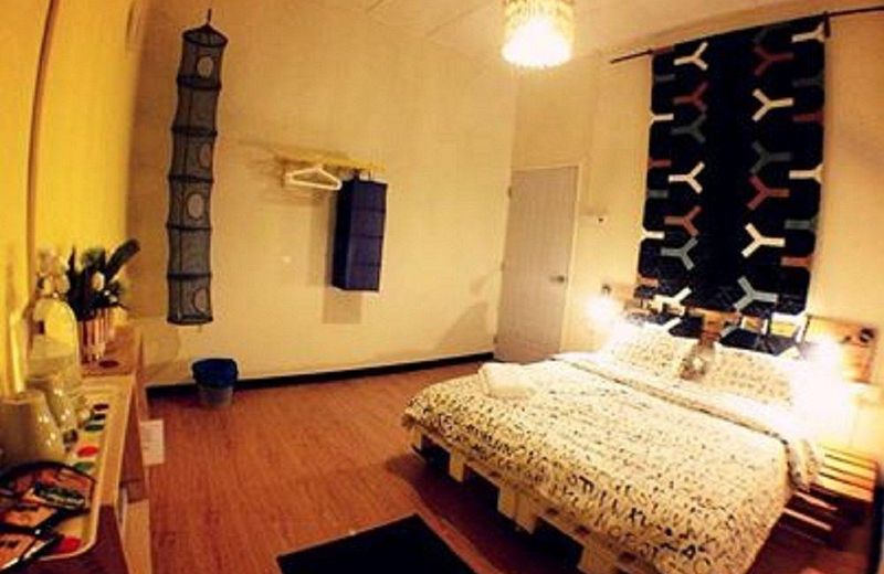 Cozen Four Season Guest House