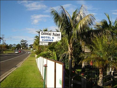 Colonial Palms Motel - Adults Only