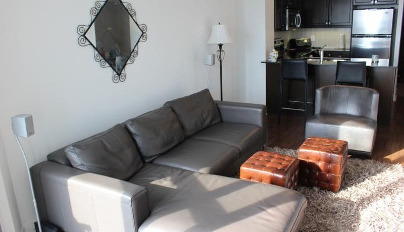 ABSOLUTE WORLD FURNISHED SUITES