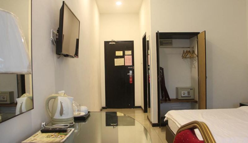 Kingston Executive Hotel