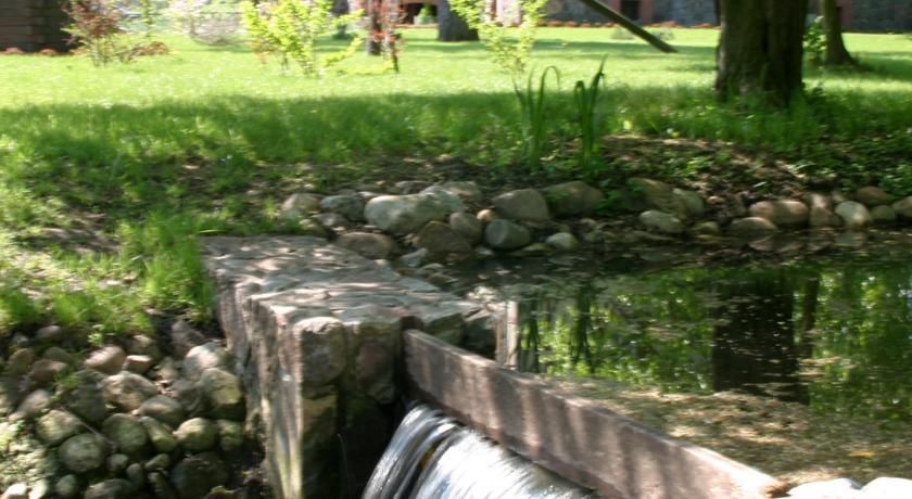 Outdoor Pictures 19