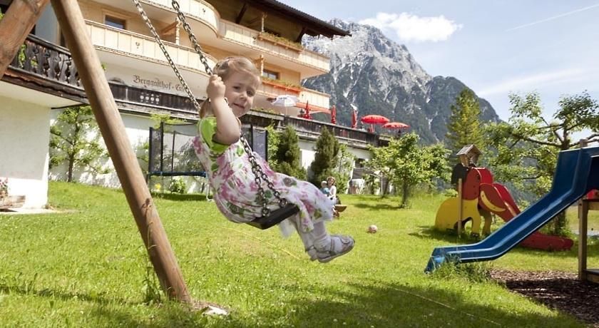 Outdoor Pictures 20