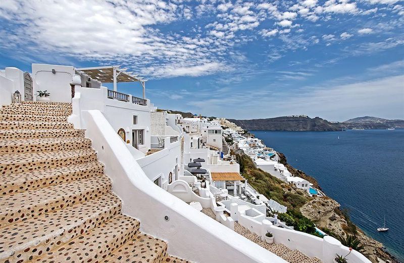 Filotera Suites