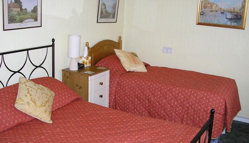 TUDORWOOD GUEST HOUSE