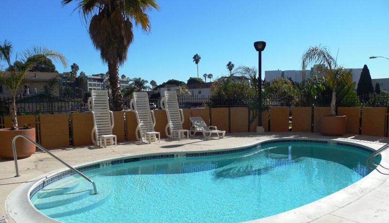 Consulate Hotel Airport/Sea World San Diego Area