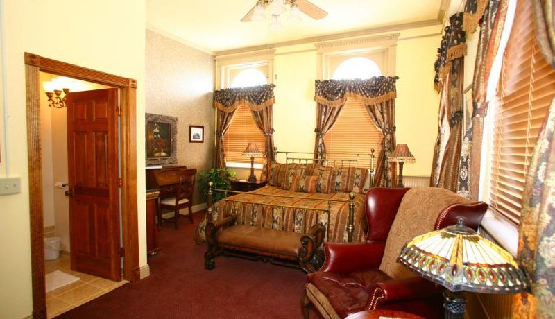 Carr Manor