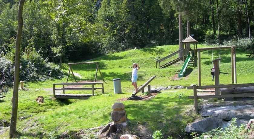Outdoor Pictures 15