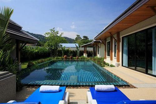 Outdoor Pictures 10