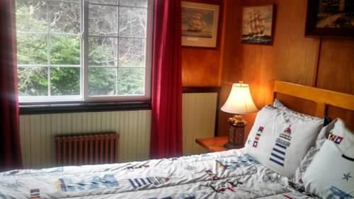 Anchor Inn Resort
