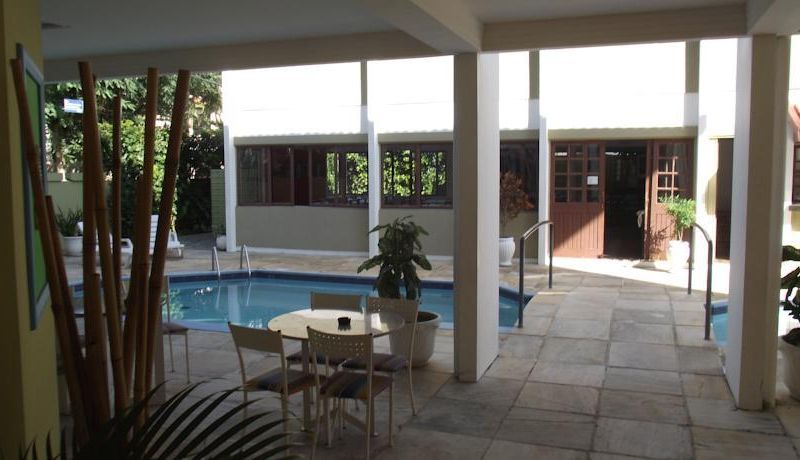 Caravaggio Praia Hotel