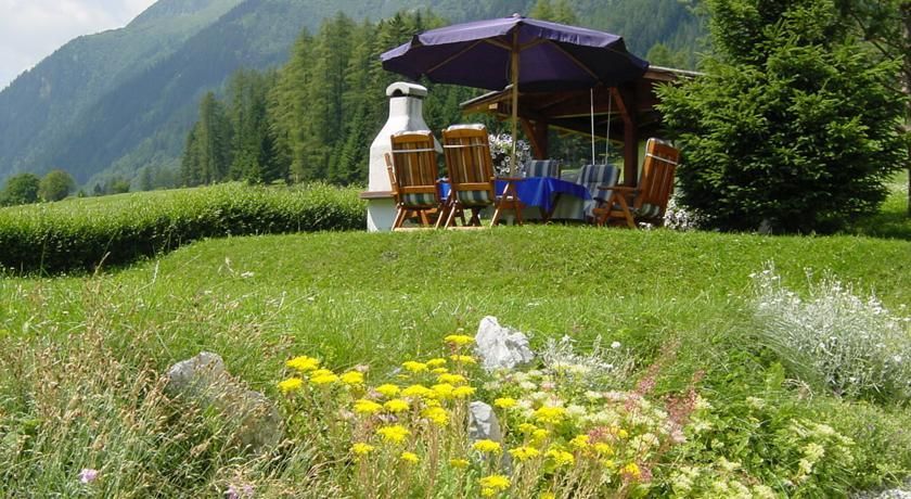 Outdoor Pictures 11