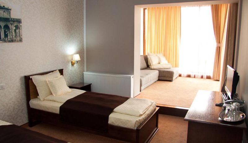 Hotel Hanul de la Rascruce