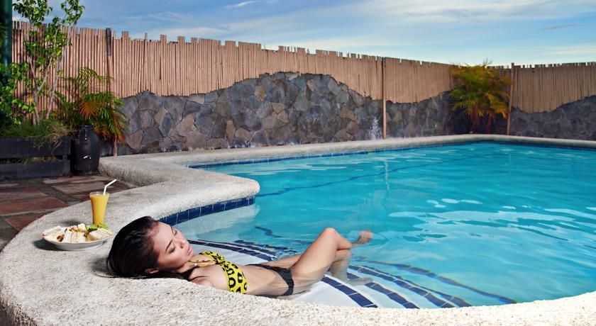 Outdoor Pictures 1