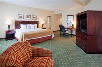Holiday Inn Reynosa Industrial Poniente, an IHG Hotel