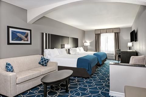 Holiday Inn Express and Suites Houston North - IAH Area, an IHG Hotel