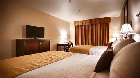 Best Western Plus Campus Inn - River Falls