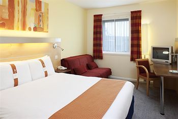 Holiday Inn Express Bedford, an IHG Hotel