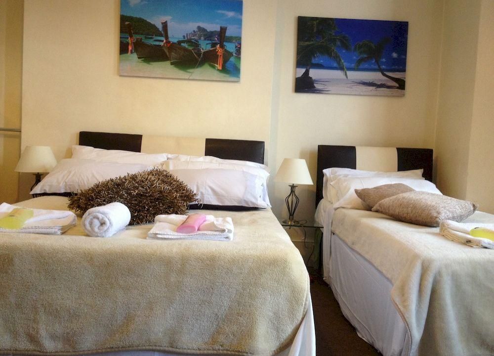 The Crystal Lodge Hotel