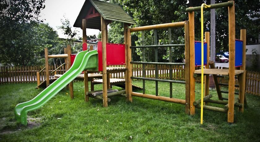 Outdoor Pictures 21