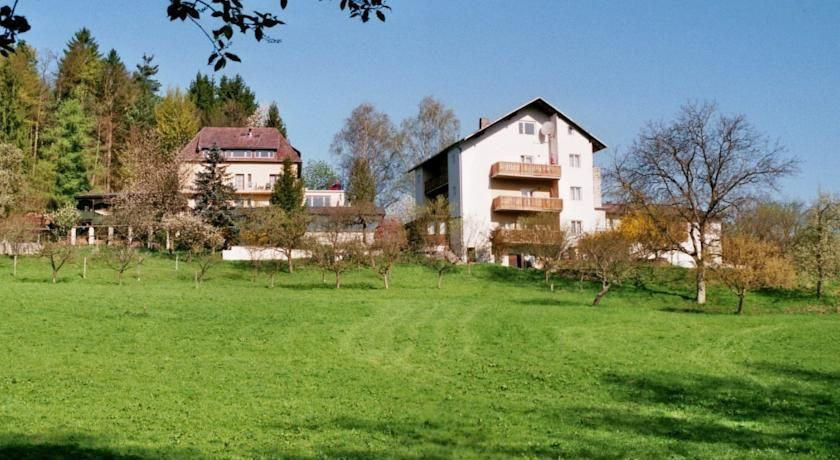 Outdoor Pictures 17