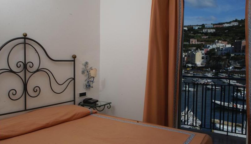 Hotel Gennarino A Mare