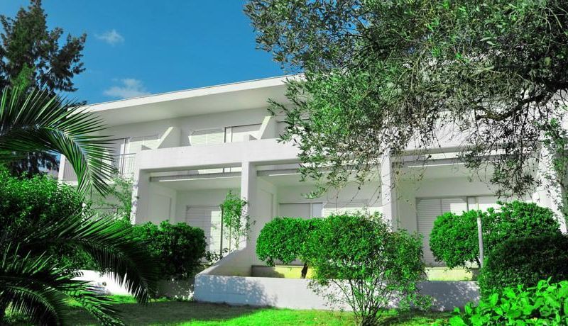 HOLIDAYS IN EVIA BEACH RESORT
