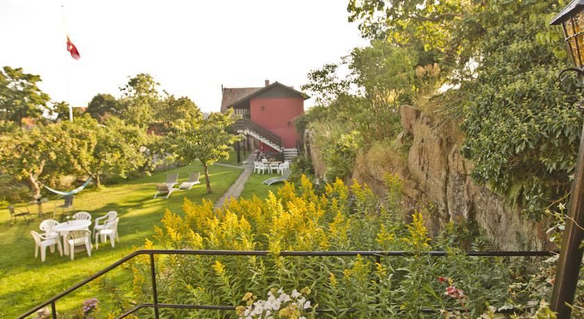 Outdoor Pictures 21