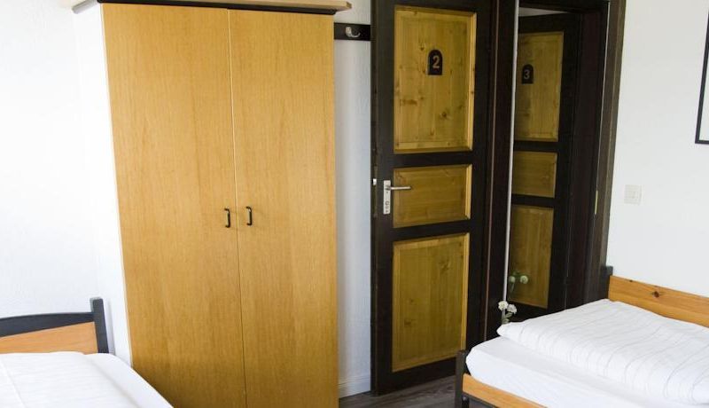 Hotel Alt Stocks