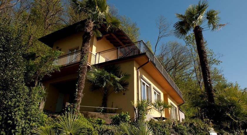 Outdoor Pictures 24
