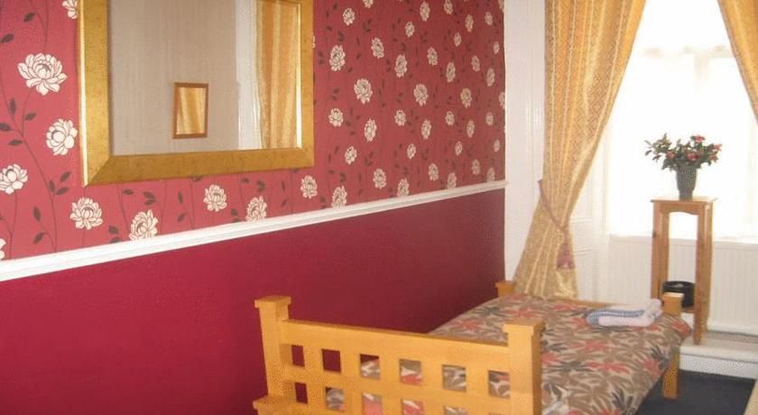 THE PRINCE OF WALES HOTEL