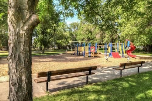 Outdoor Pictures 22