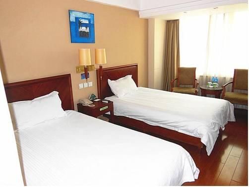 GREENTREE ALLIANCE SHANGHAI EAST JINXIU ROAD HOTEL