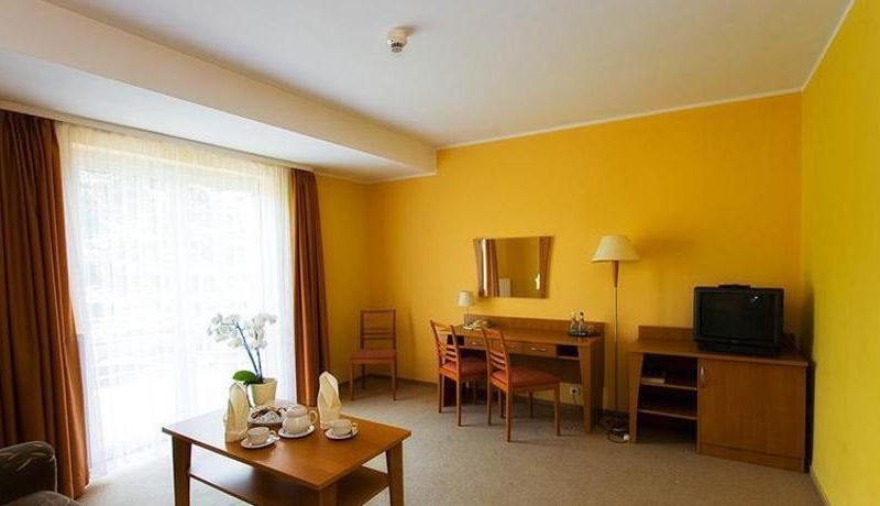 Lake Hotel- Centrum Szkoleniowo-rekreacyjne