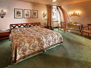 Hotel Image 1