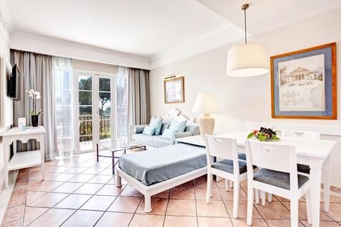 Grupotel Playa Club
