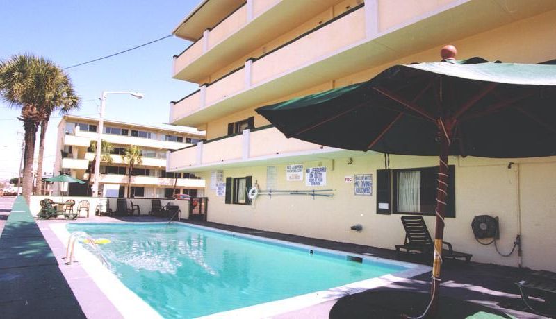 Happy Holiday Motel